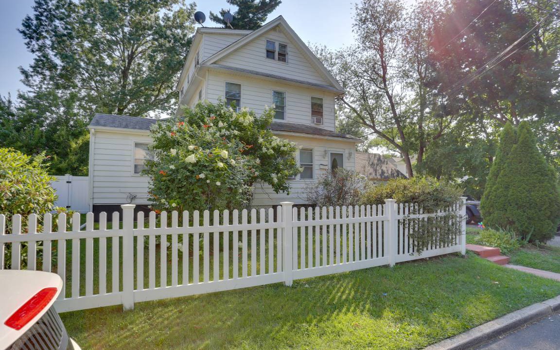 Photo of Others in Teaneck