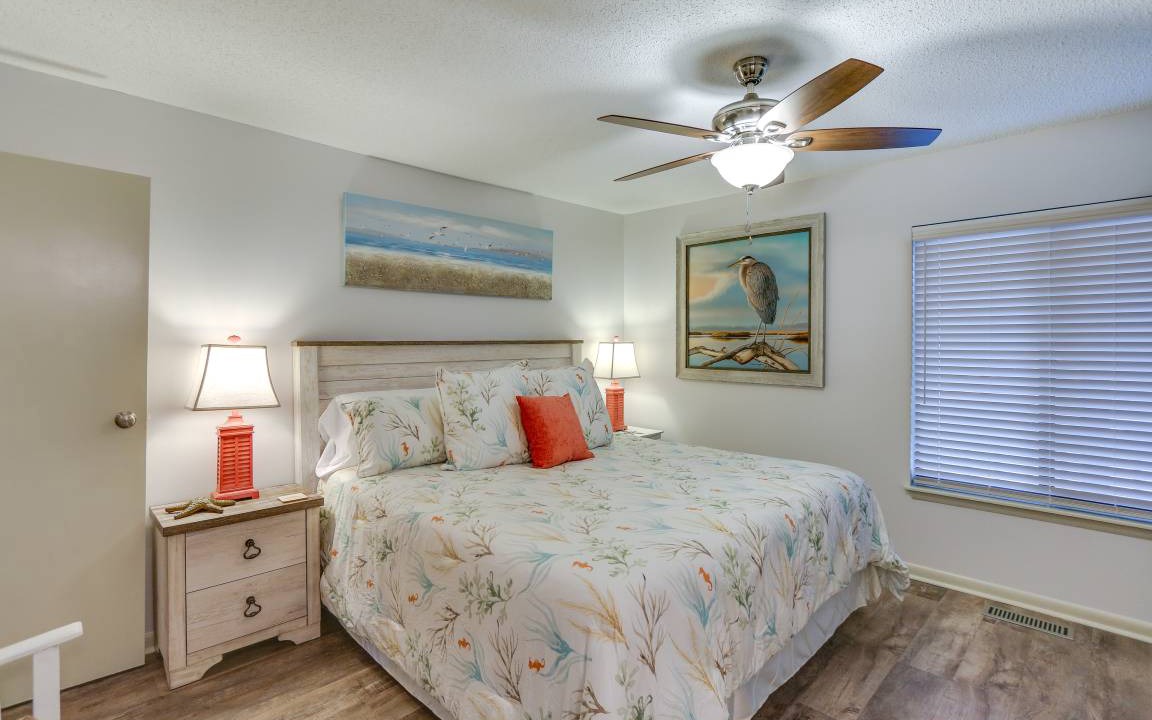 Photo of Bedroom in Oceanmarsh Subdivision