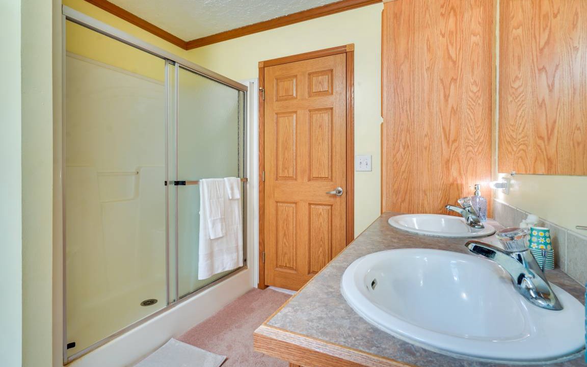 Photo of Bathroom in Zanesville