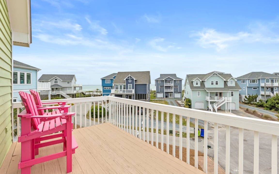Photo of Patio Balcony in Village of Stump Sound
