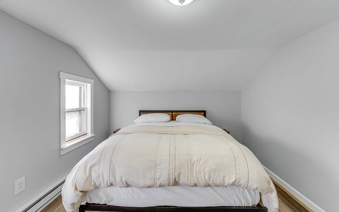 Photo of Bedroom in Minersville