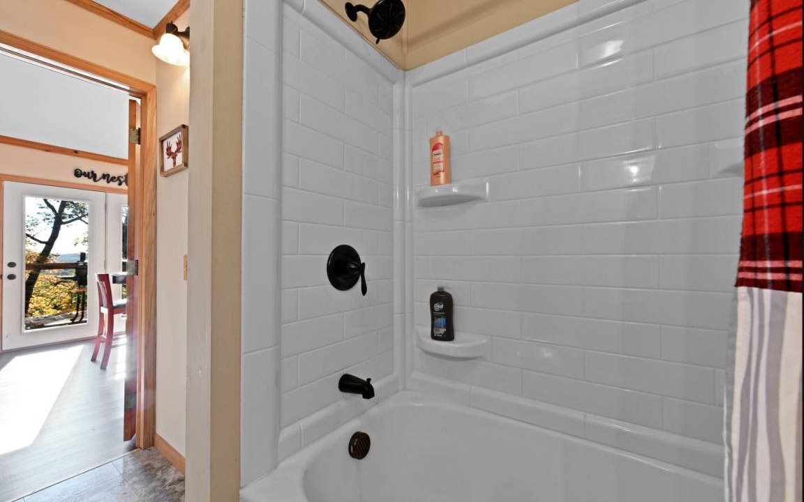 Photo of Bathroom in Amanda