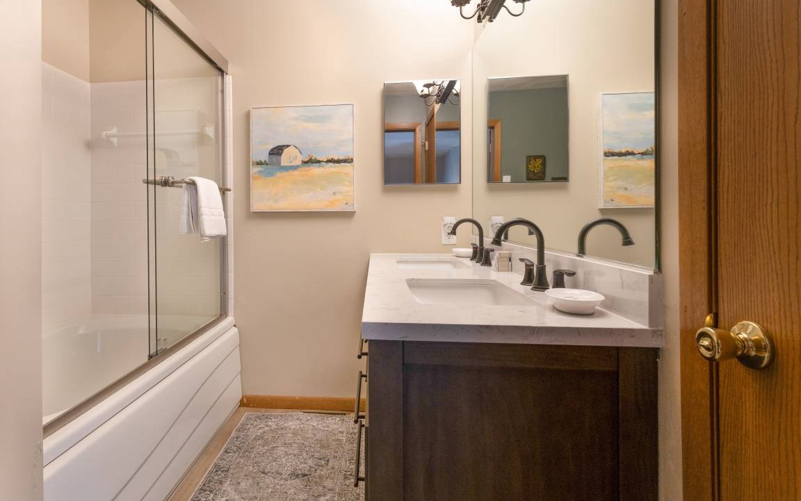 Photo of Bathroom in Seven Springs