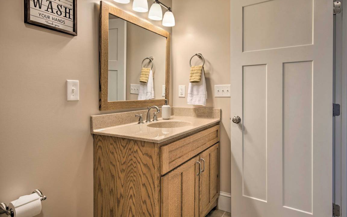 Photo of Bathroom in Paupack