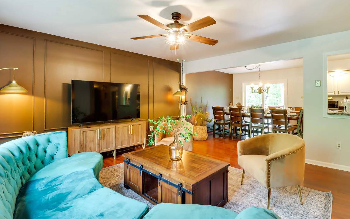 Photo of Livingroom in East Stroudsburg