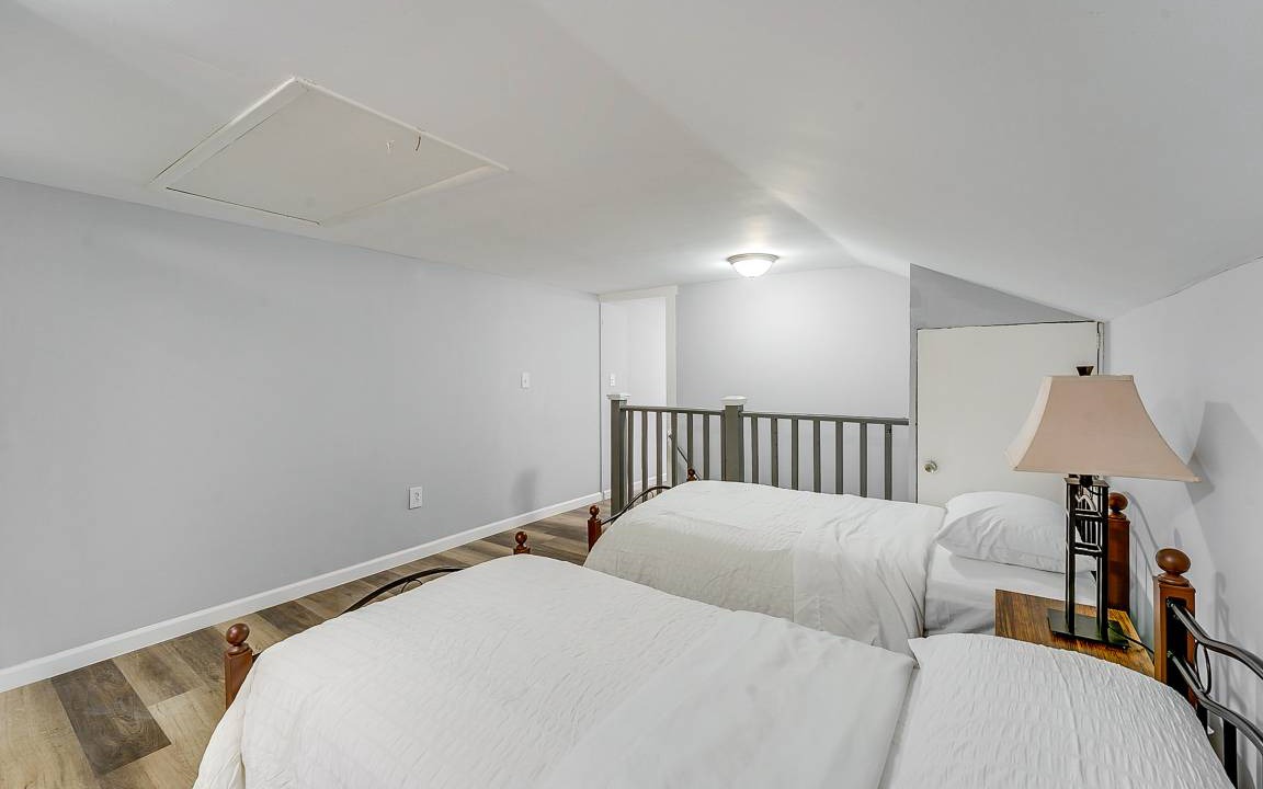 Photo of Bedroom in Minersville