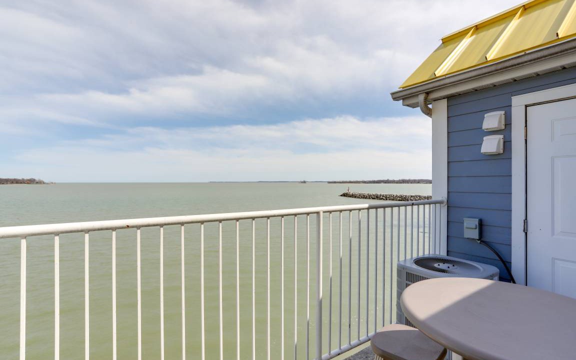 Photo of Patio Balcony in Put-in-Bay