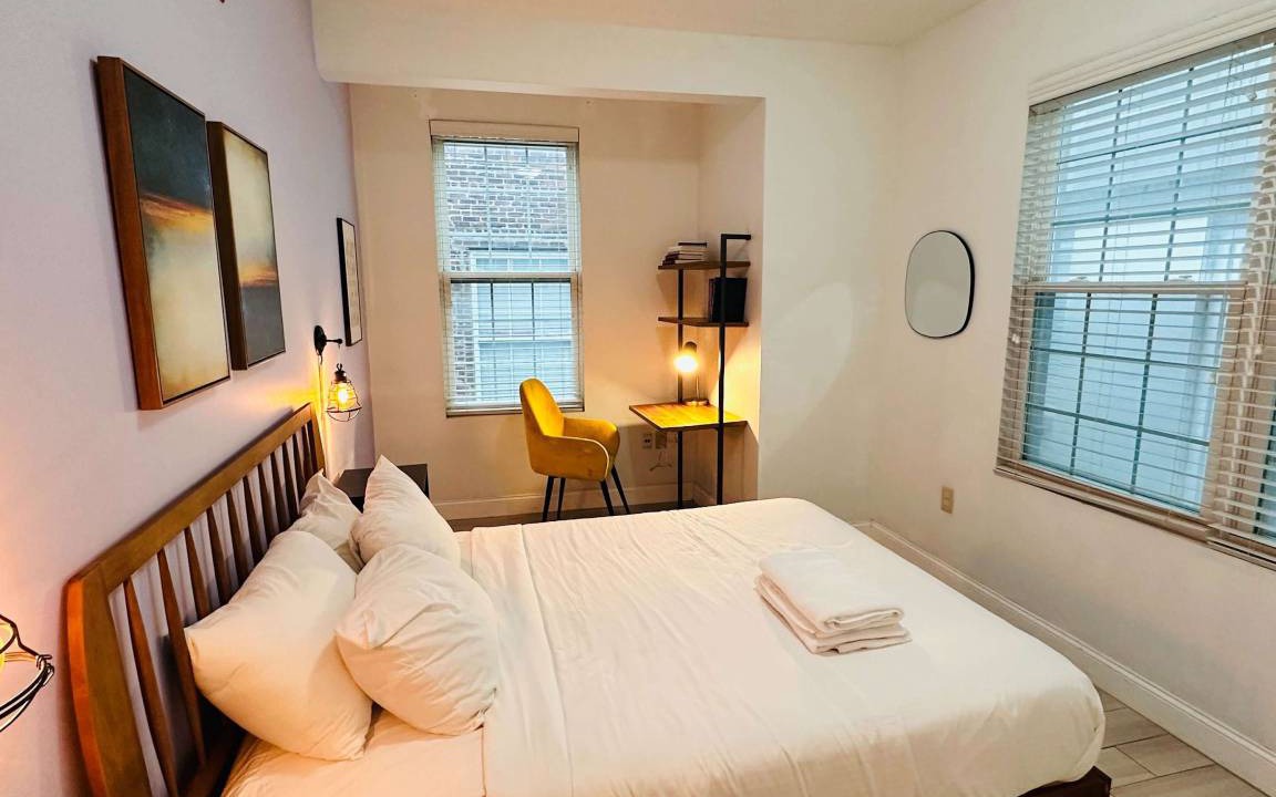 Photo of Bedroom in Chinatown