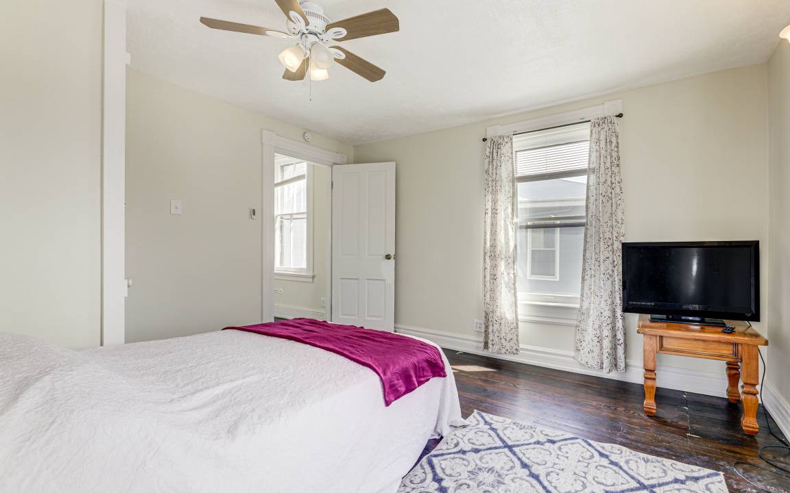 Photo of Bedroom in Latonia
