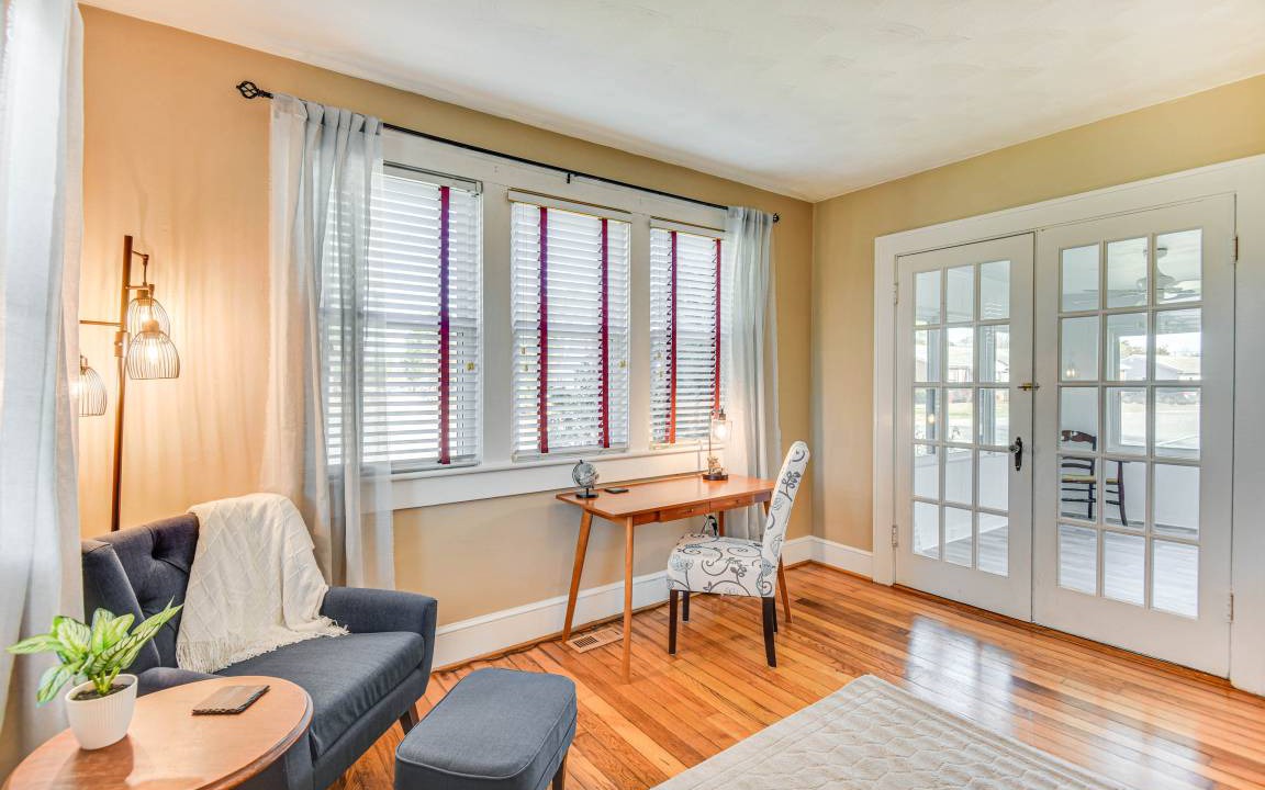 Photo of Livingroom in Smithfield