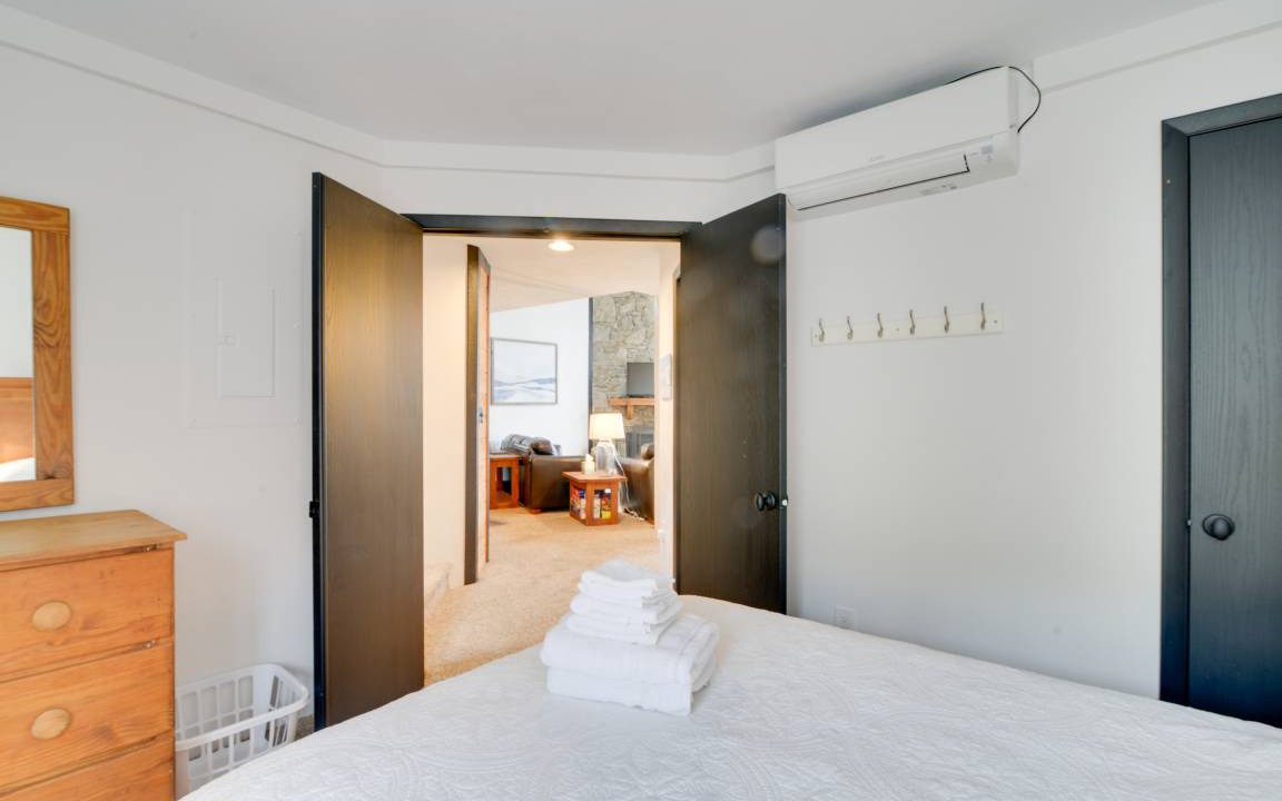 Photo of Bedroom in Seven Springs