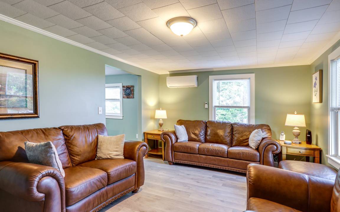 Photo of Livingroom in Watkins Glen