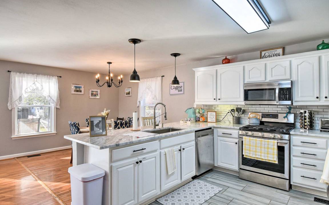 Photo of Kitchen in Bayview