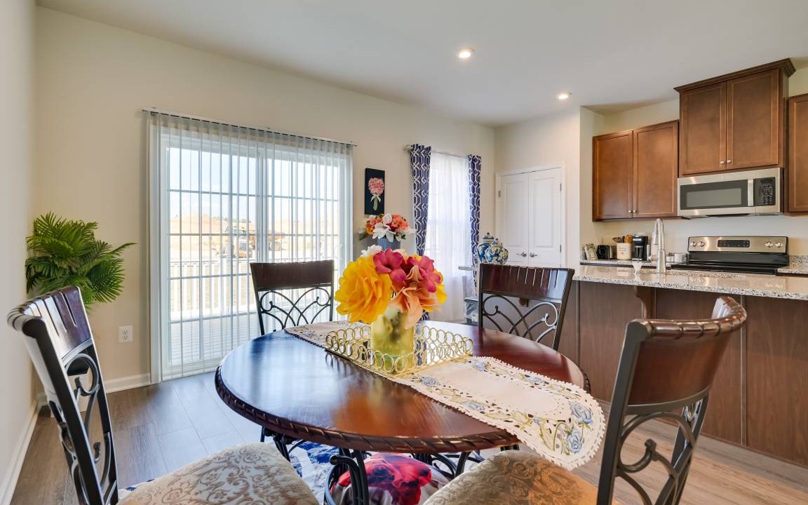 Photo of Livingroom in Potomac