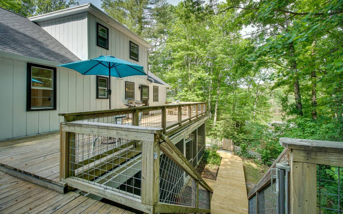 Photo of Patio Balcony in Lusby