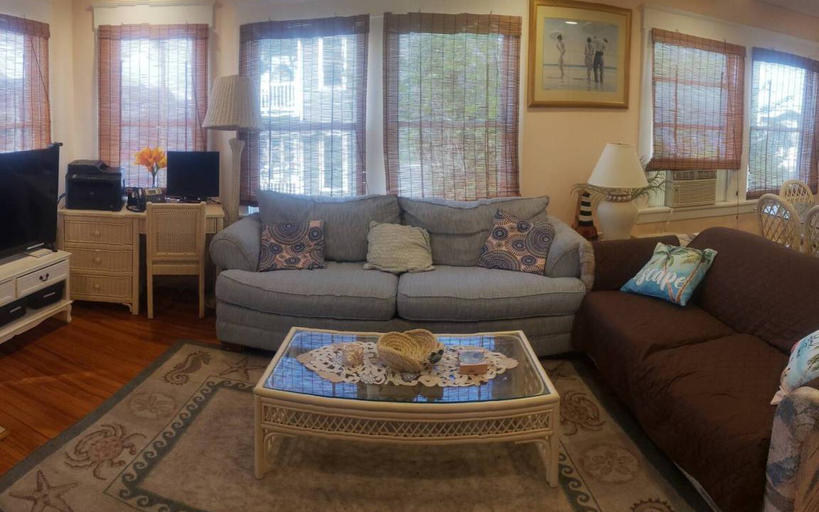 Photo of Livingroom in North End