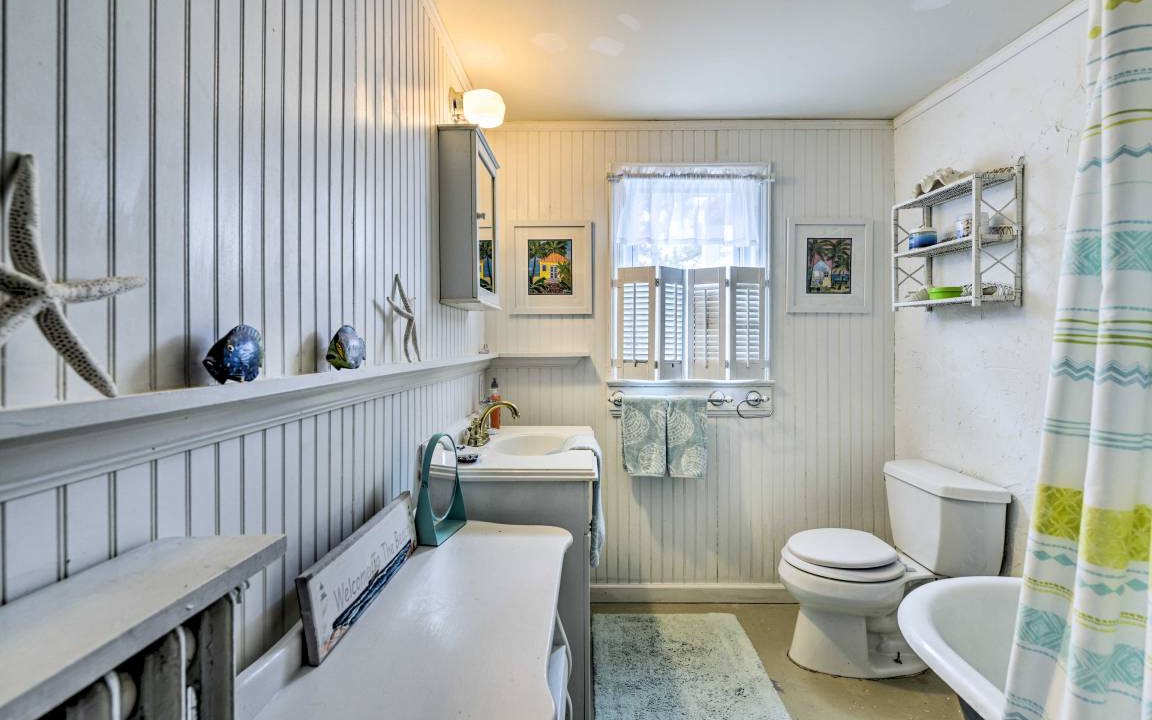 Photo of Bathroom in Ortley Beach