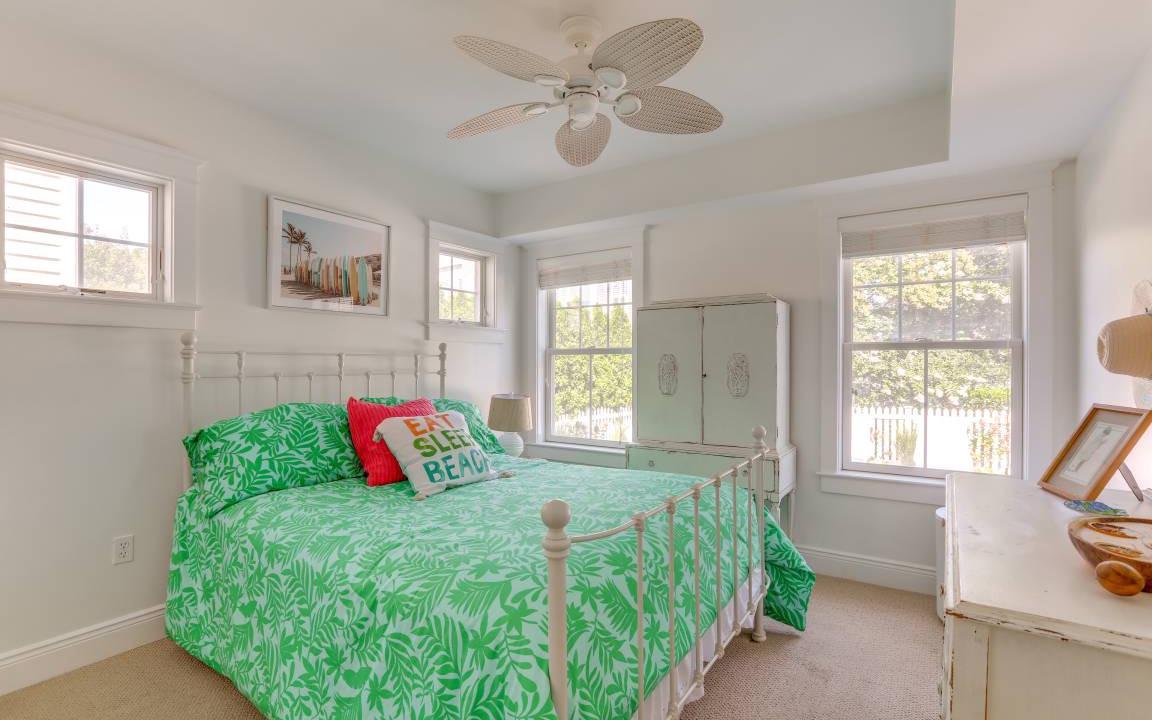 Photo of Bedroom in Avalon