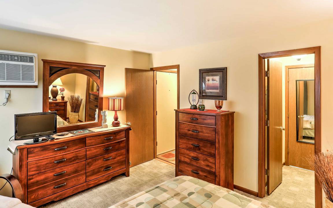 Photo of Bedroom in Port Clinton