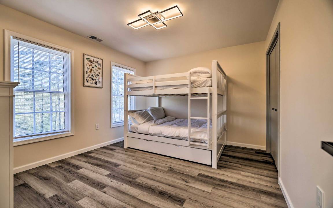Photo of Bedroom in East Stroudsburg