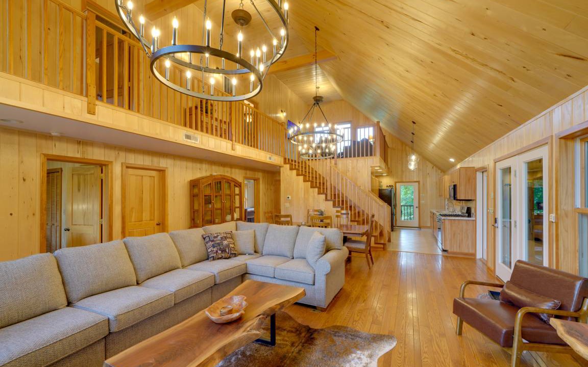 Photo of Livingroom in Marlinton