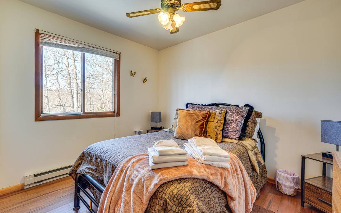 Photo of Bedroom in Bushkill