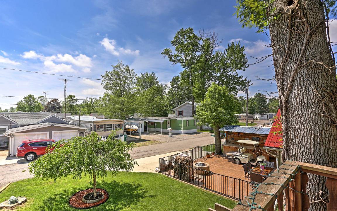 Photo of Others in Lakeview