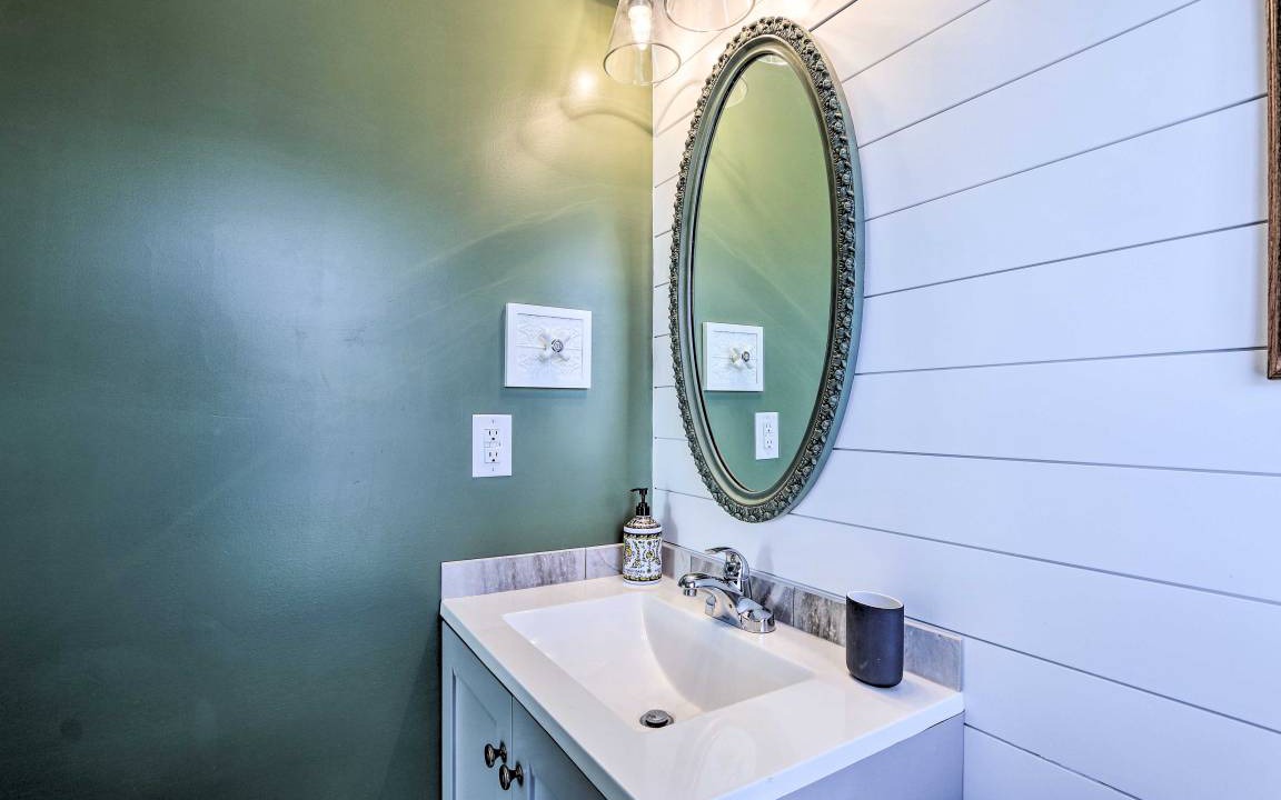 Photo of Bathroom in Lovettsville