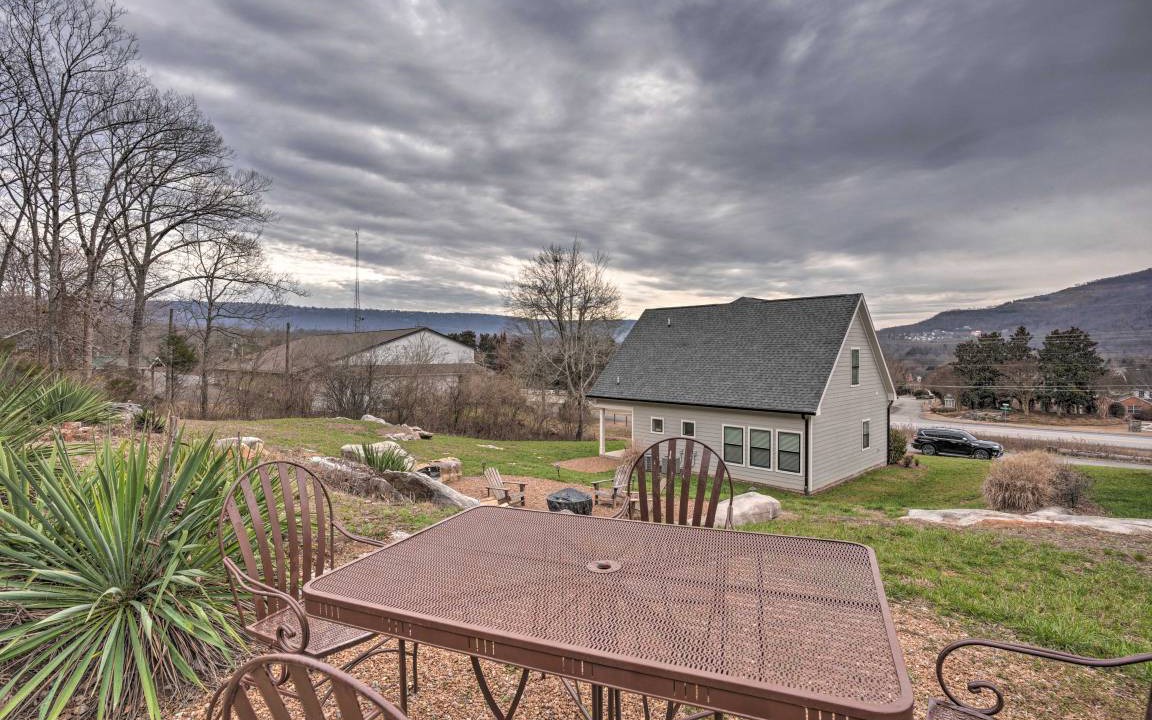 Photo of Others in Lookout Valley Neighborhood Association