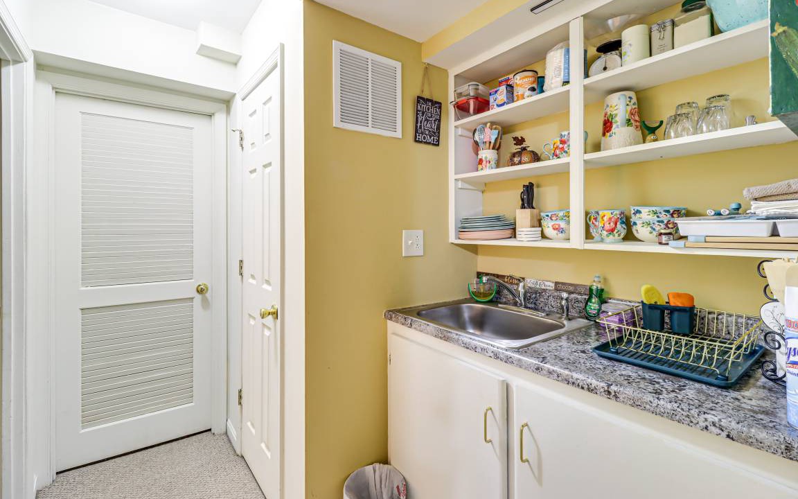 Photo of Kitchen in Centreville