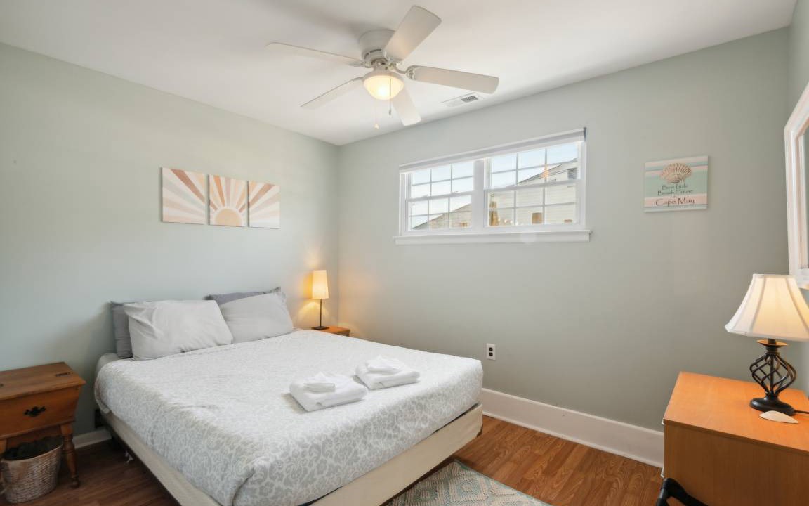 Photo of Bedroom in Village Green