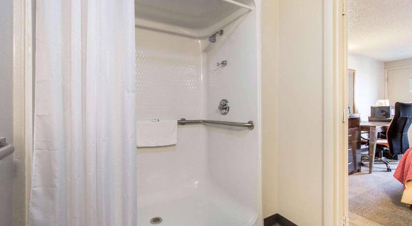 Photo of Bathroom in North Canton