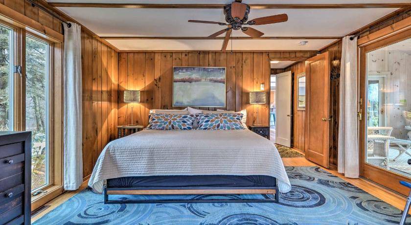Photo of Bedroom in Highland Lakes