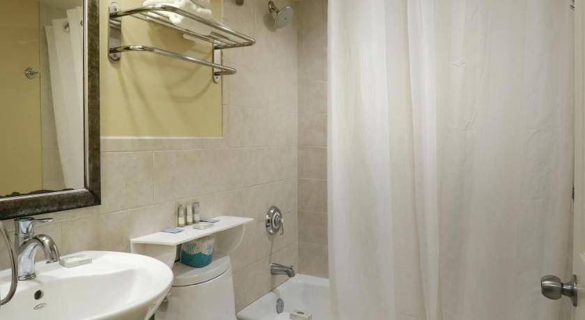 Photo of Bathroom in Wildwood Crest