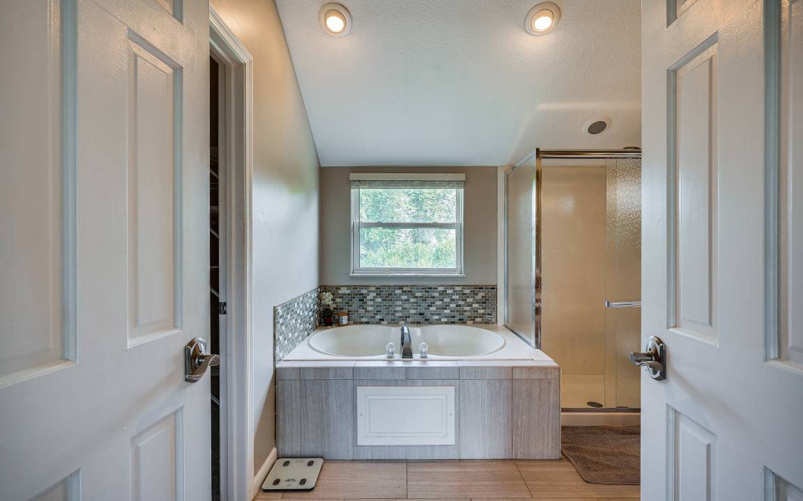 Photo of Bathroom in Lewis Center