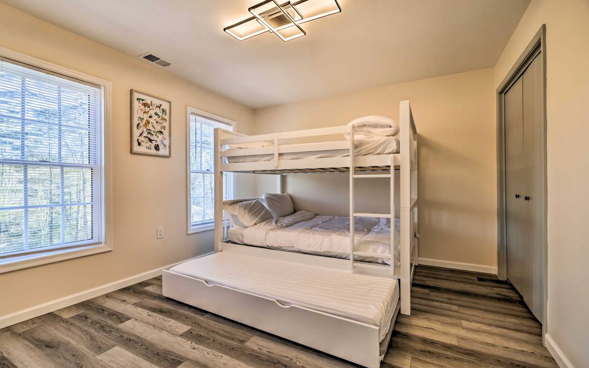Photo of Bedroom in East Stroudsburg
