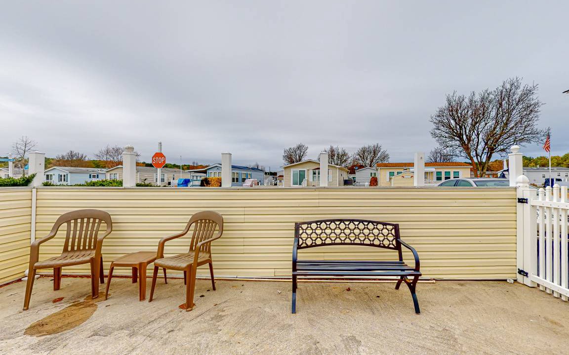 Photo of Others in Assateague Pointe