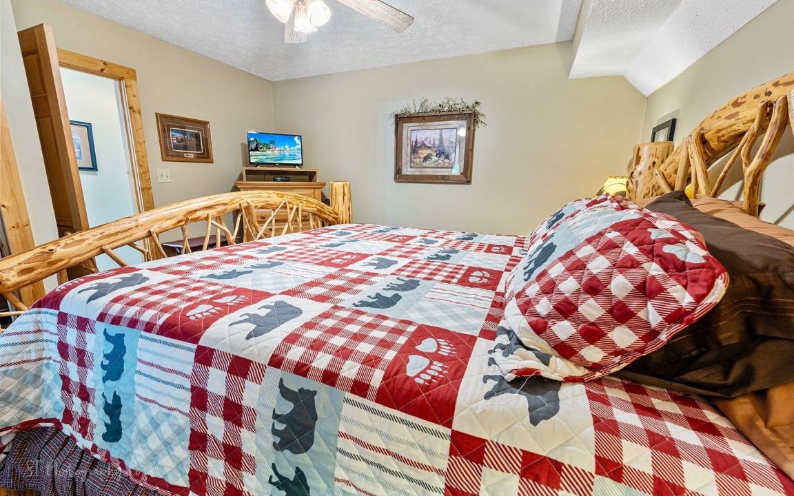 Photo of Bedroom in Pigeon Forge