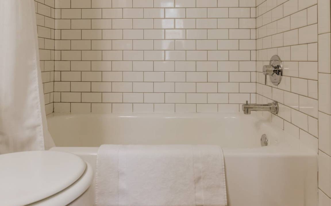 Photo of Bathroom in Chatham-Arch