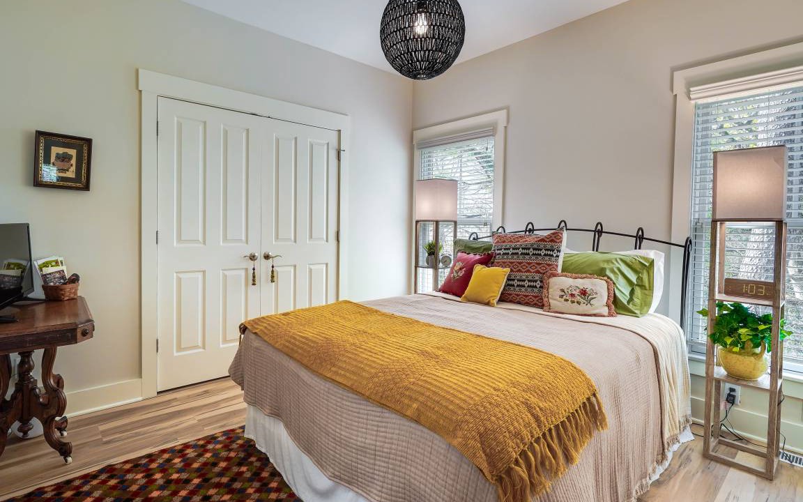 Photo of Bedroom in Granville