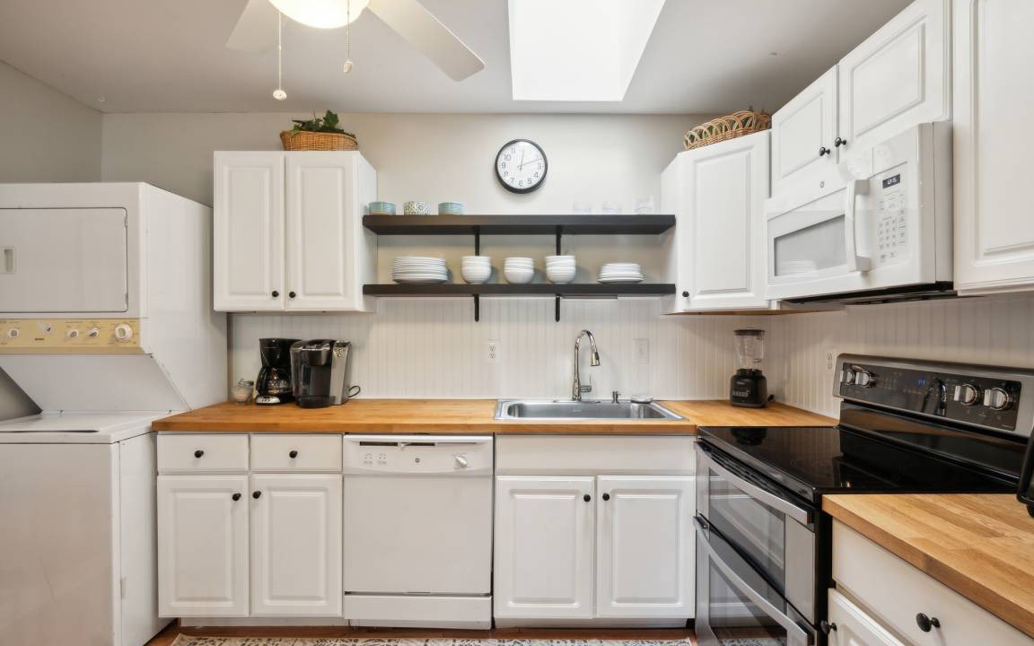 Photo of Kitchen in Village Green
