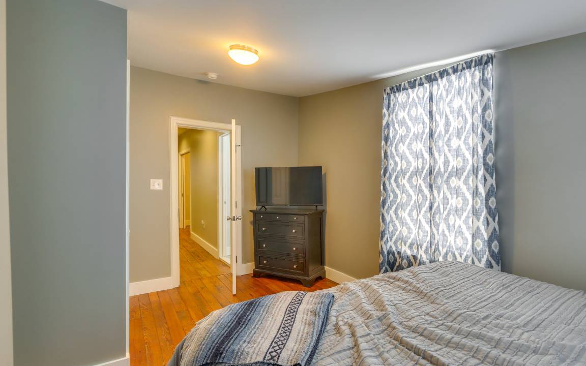 Photo of Bedroom in Emmitsburg