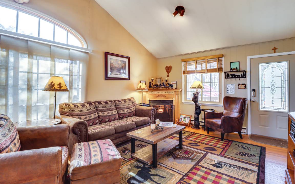 Photo of Others in Lake Harmony Estates