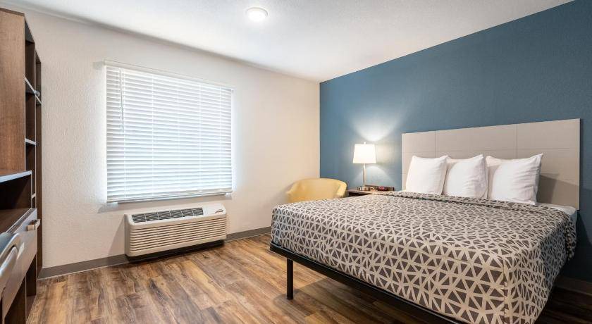 Photo of Bedroom in Monmouth Junction