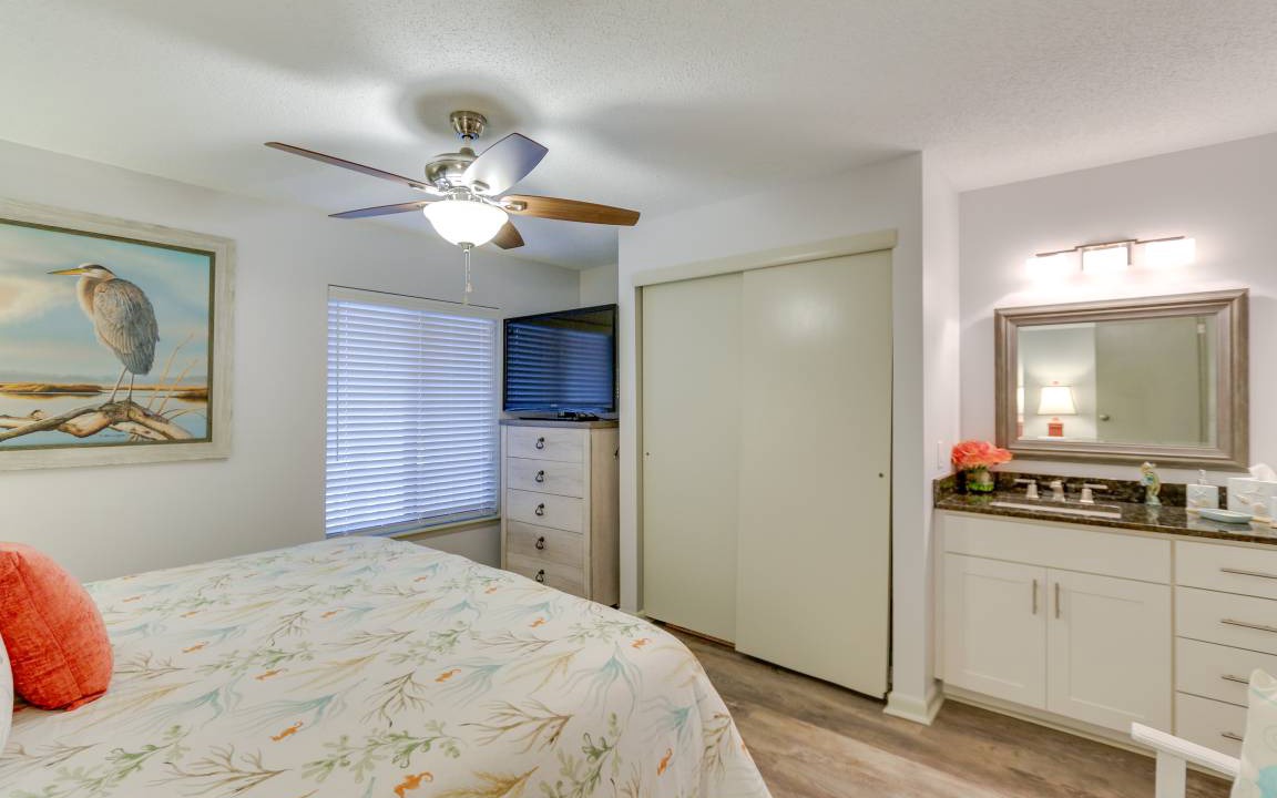 Photo of Bedroom in Oceanmarsh Subdivision