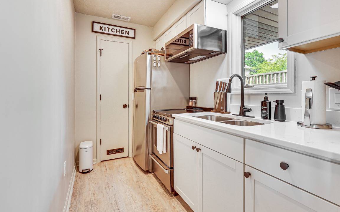 Photo of Kitchen in Meyers Lake