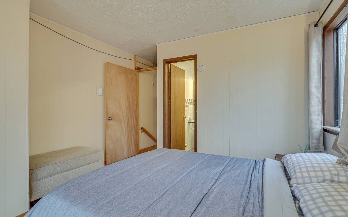Photo of Bedroom in East Stroudsburg