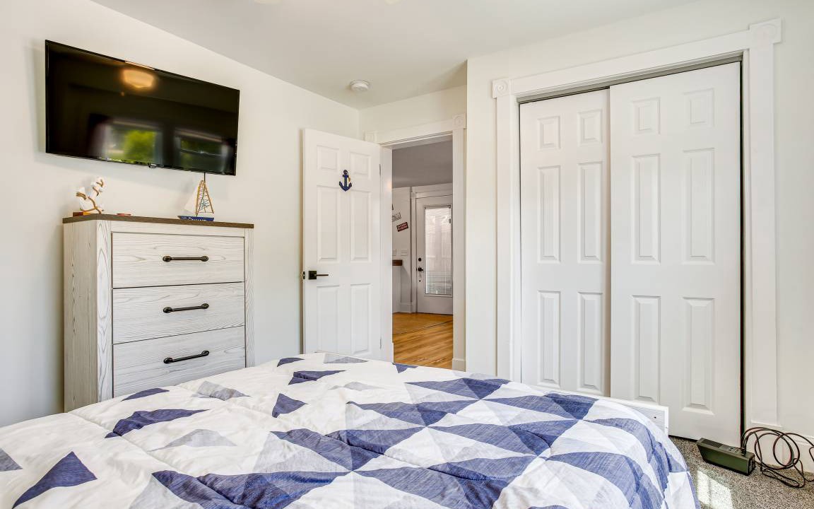 Photo of Bedroom in Somers Point