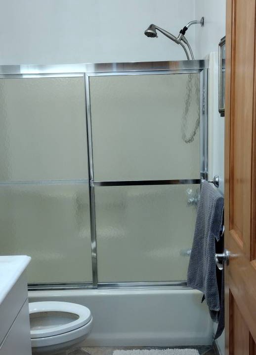 Photo of Bathroom in Town of Highland