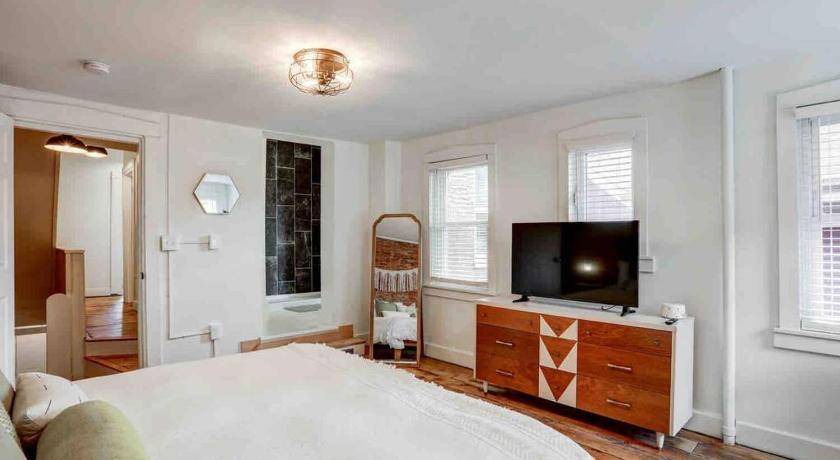Photo of Bedroom in Historic Downtown Lancaster